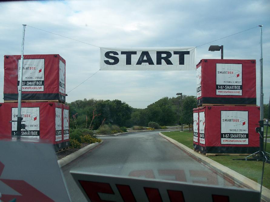 100_000_startline_D1.JPG 72.3K