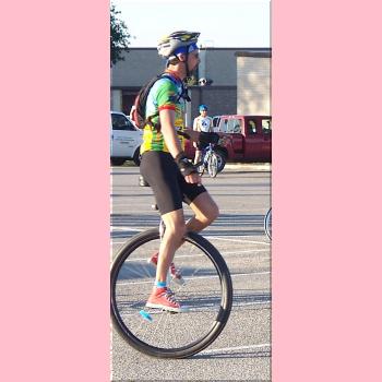 100_0646_UniCycle.jpg 152.8K